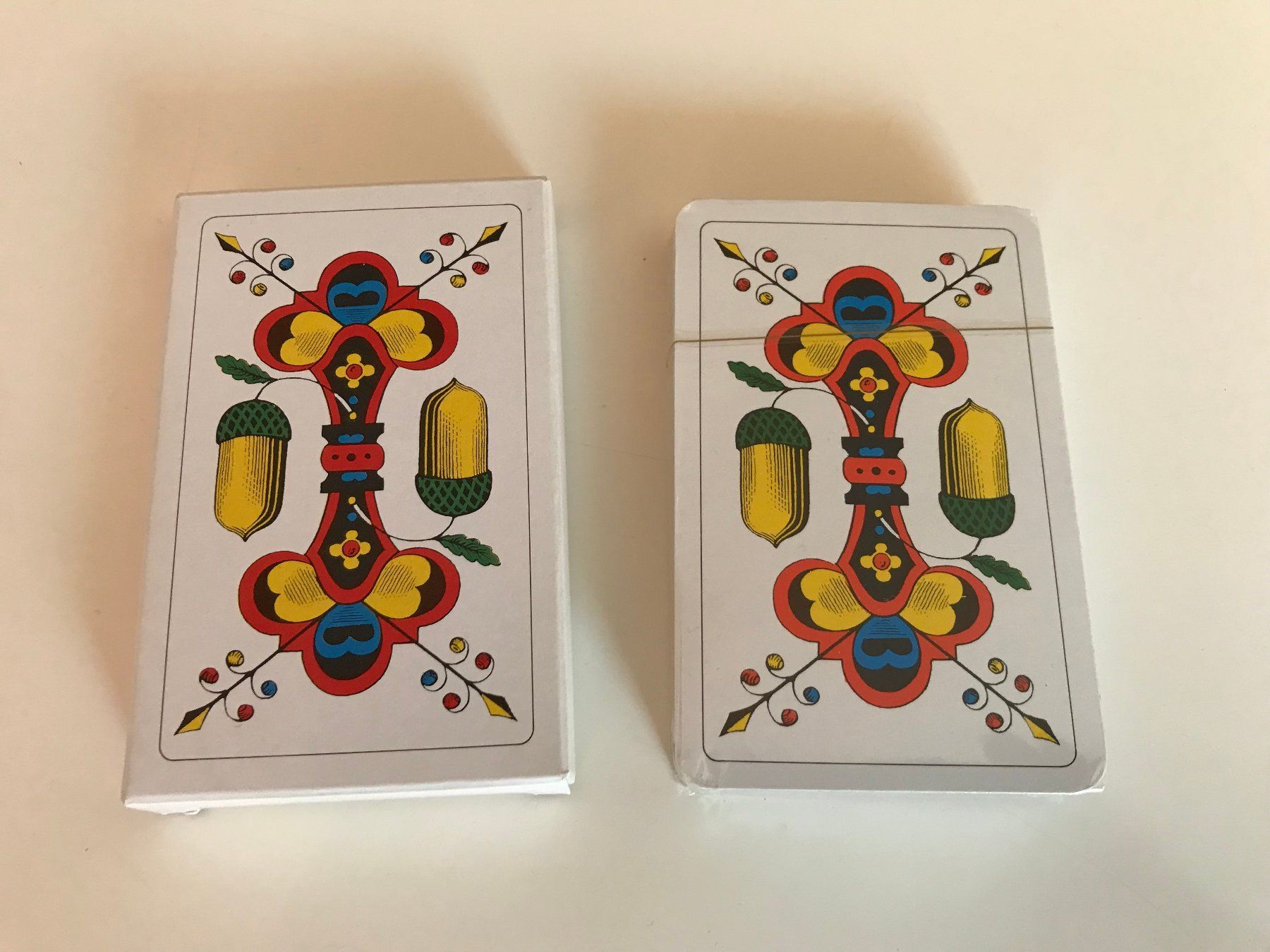 Giochi: SBG/UBS Jass Karten – Nuovo e nell'imballaggio originale da Grüningen venduto da saya14 2