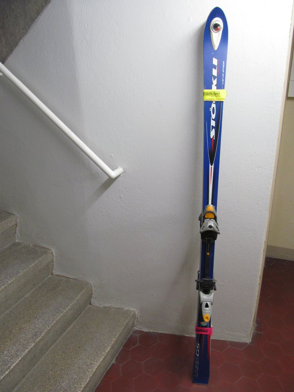Bindungen: Ski Stöckli mit Tourenbindung Diamir – Gebraucht aus Basel von SXri