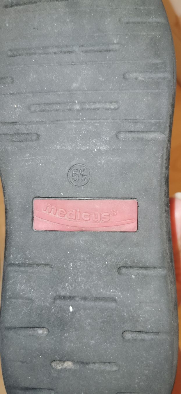 Scarpe da donna: Medicus Schuhe Gr 38.5 – Usato da Winterthur venduto da Katyakaterina 3