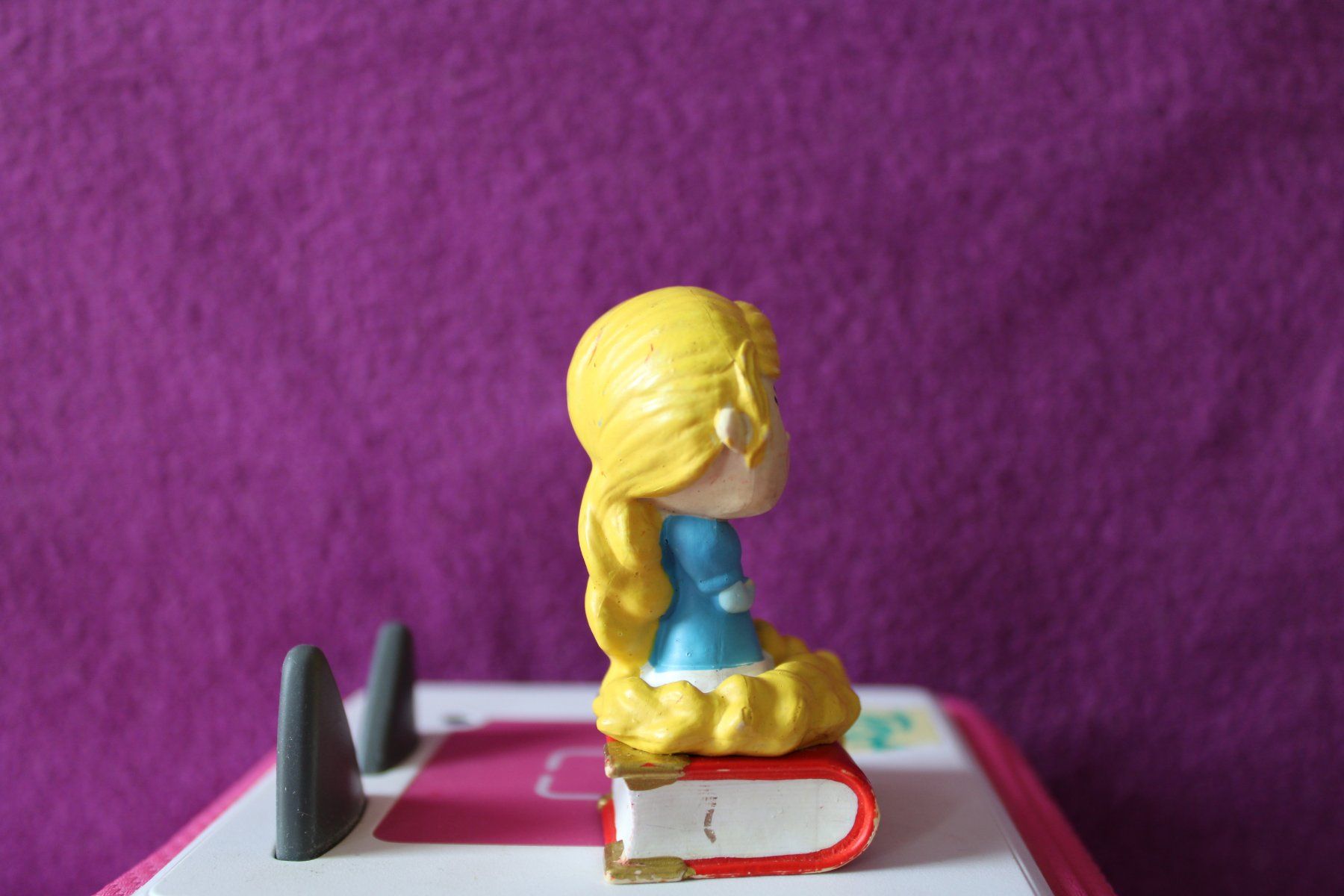 Tonies Giocattoli: Tonie Box Figur - Lieblingsmärchen - Rapunzel – Usato da Müllheim Dorf venduto da Seeeule01 1