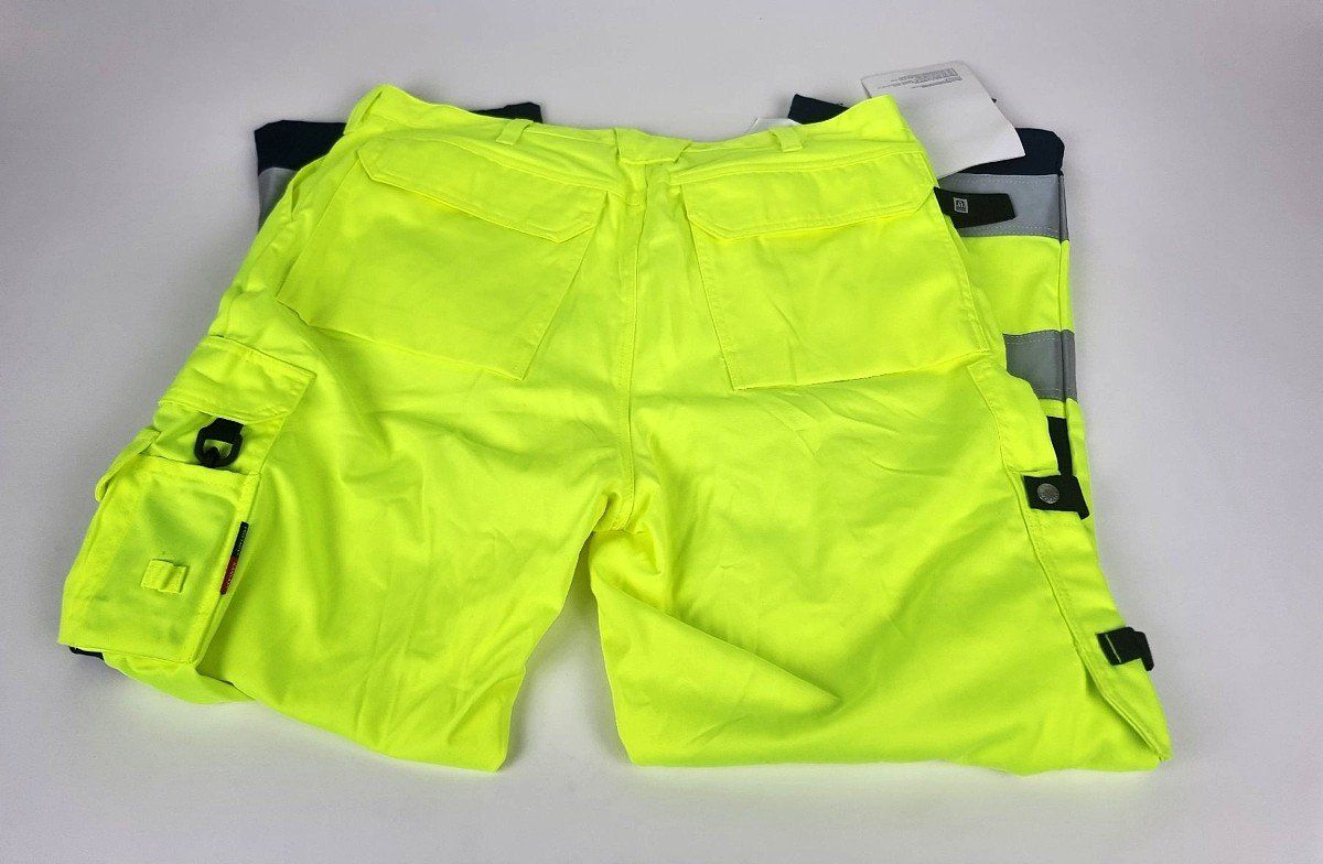 Pantalons: Arbeitshose – D'occasion à Urtenen-Schönbühl par Restwert_Schoenbuehl 1