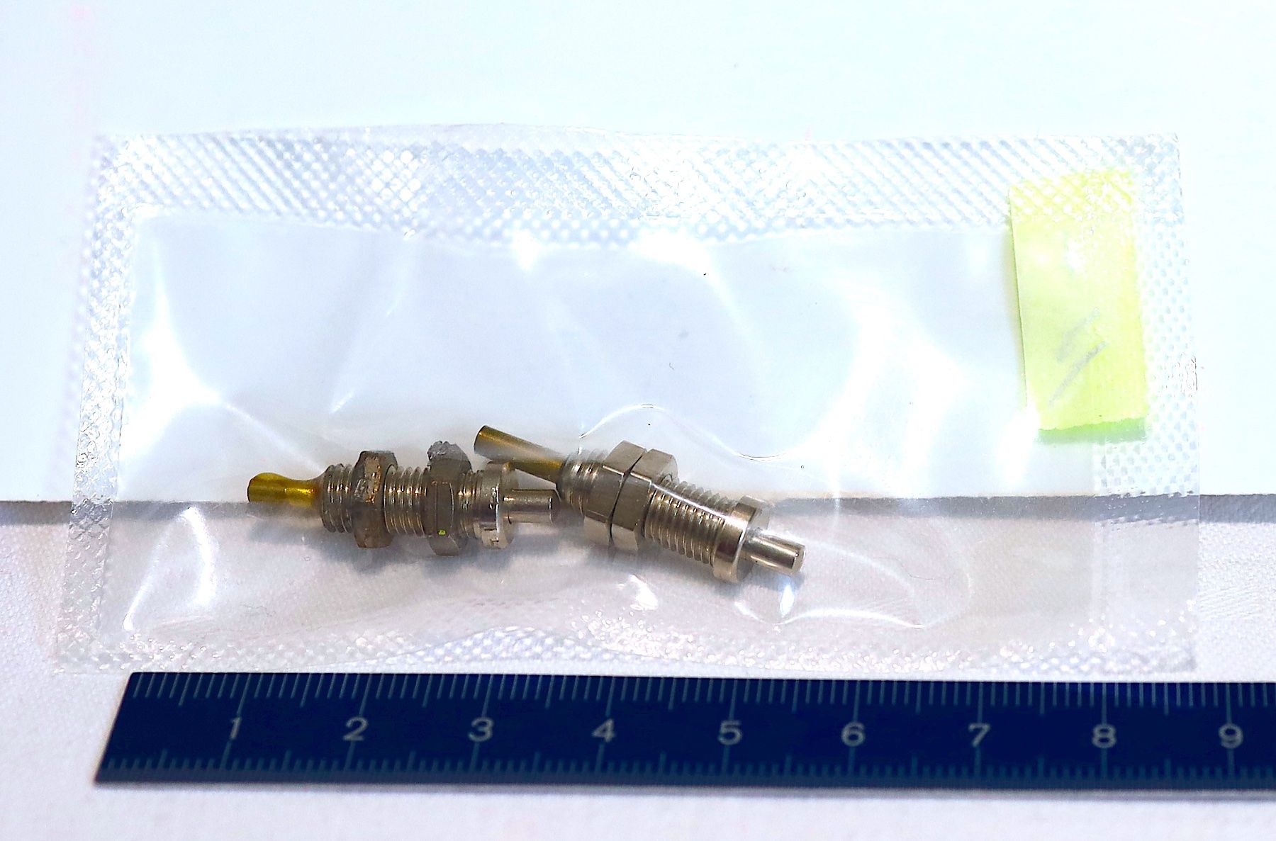 Märklin Modellini di ferrovie: 2 DRUCK SCHALT VORRICHTUNG – Usato da Ipsach venduto da locky55 1
