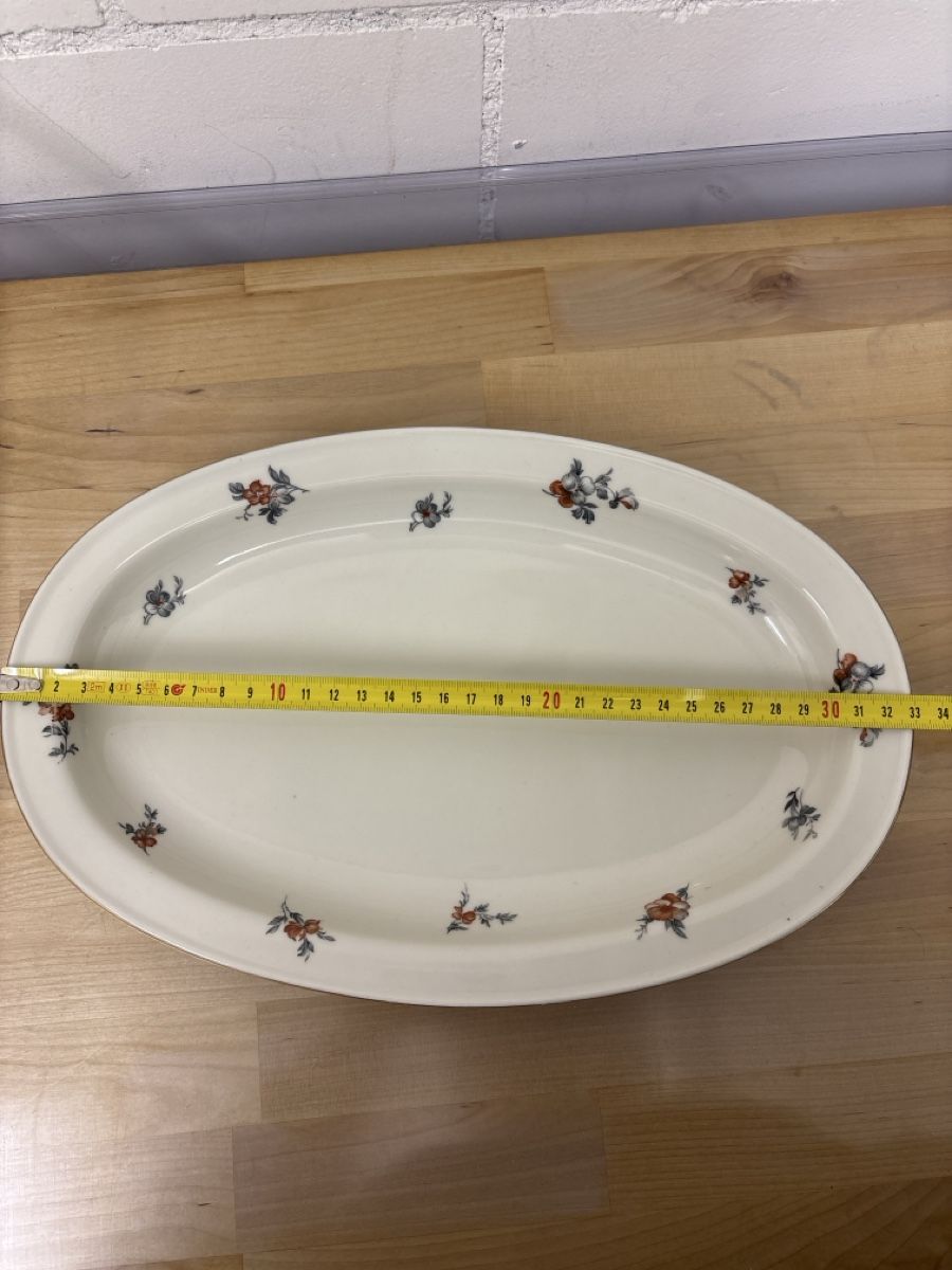 Piatti di portata: Schöne Servierplatte mit Blumenmuster, Langenthal Suisse – Usato da Adliswil venduto da ninotschka7 4