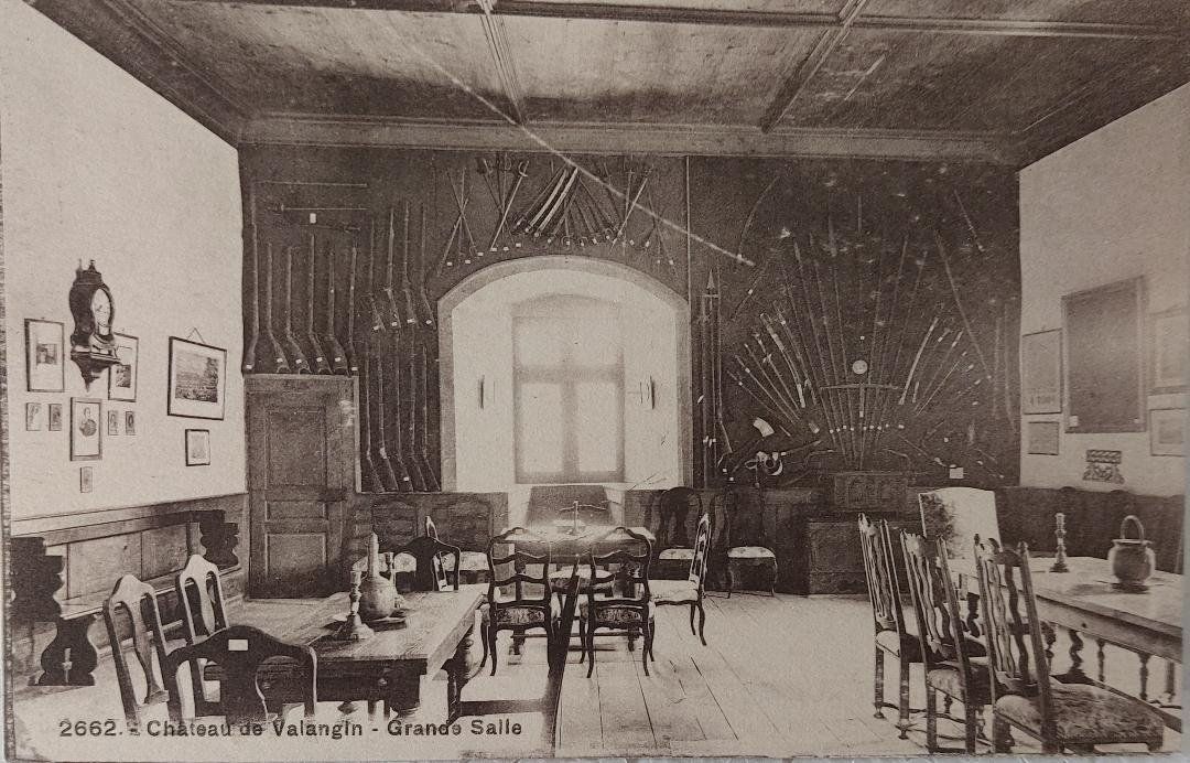 Cartoline postali: VALANGIN - Château - Grande salle - 1925 – Usato da Delémont venduto da Domdom1