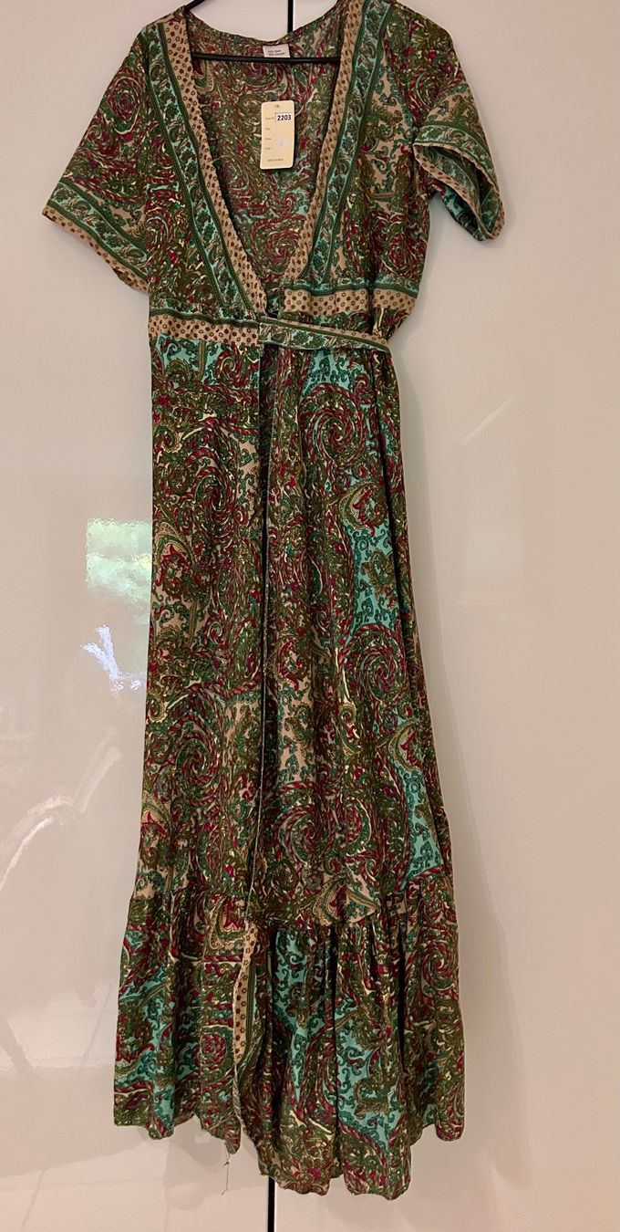 Kleider: Robe en soie portefeuille neuve – Neu (gemäss Beschreibung) aus ANIèRES von feuillette 3