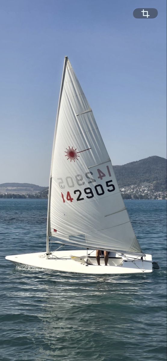 Laser Bateaux: Laser Ilca Segelboot mit Slipwagen – D'occasion à Einigen par Pascolo02 1