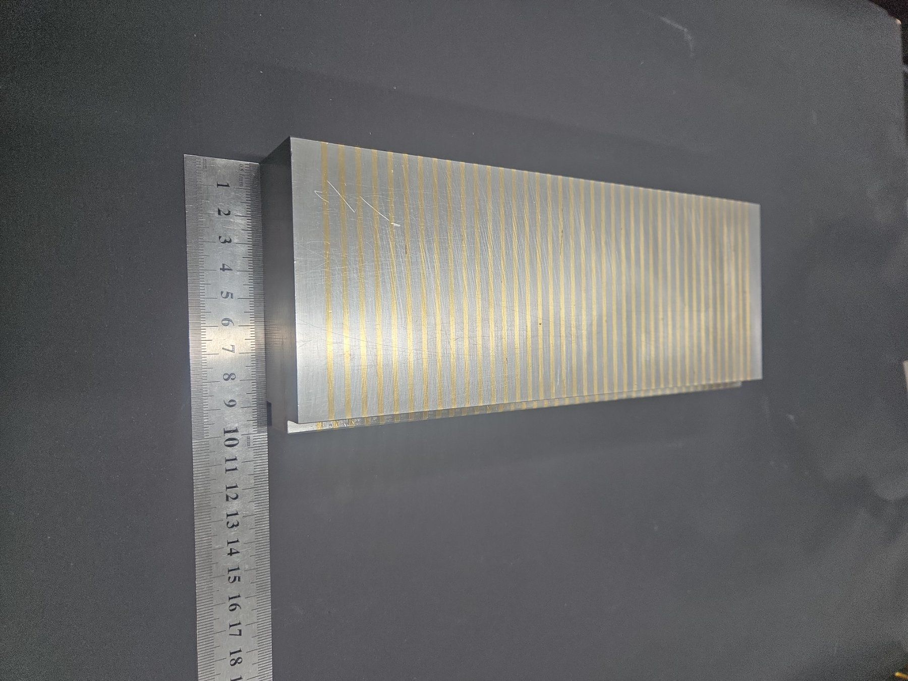 Schilder: Plaque intermédiaire etau magnétique – Gebraucht aus Matran von Jc89 1