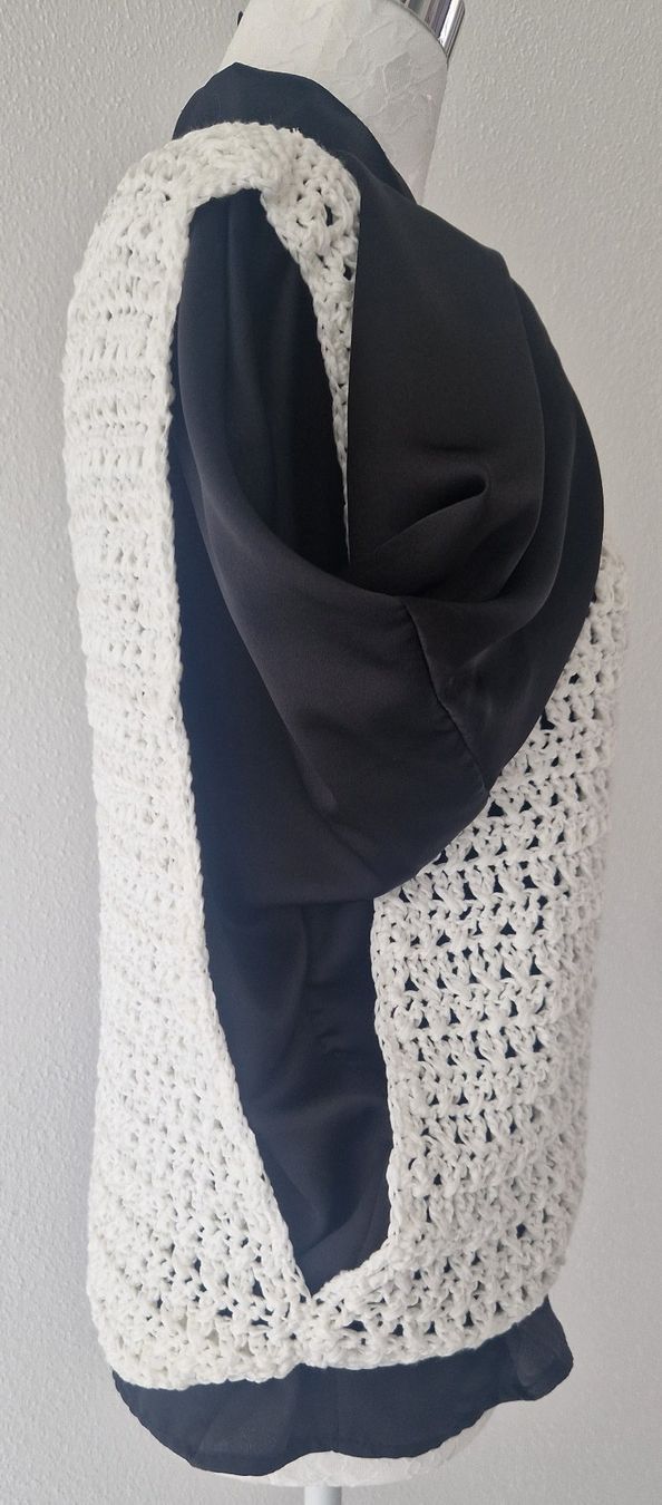 Gilet & Giacche senza maniche: DÉBARDEUR EN CROCHET – Nuovo e nell'imballaggio originale da Camorino venduto da JPHANDMADE1 2