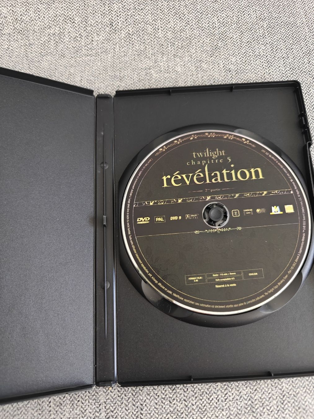 Tous les DVDs: Twilight chapitre 5 "Révélations" – D'occasion à Biel/Bienne par Nekomimi 2