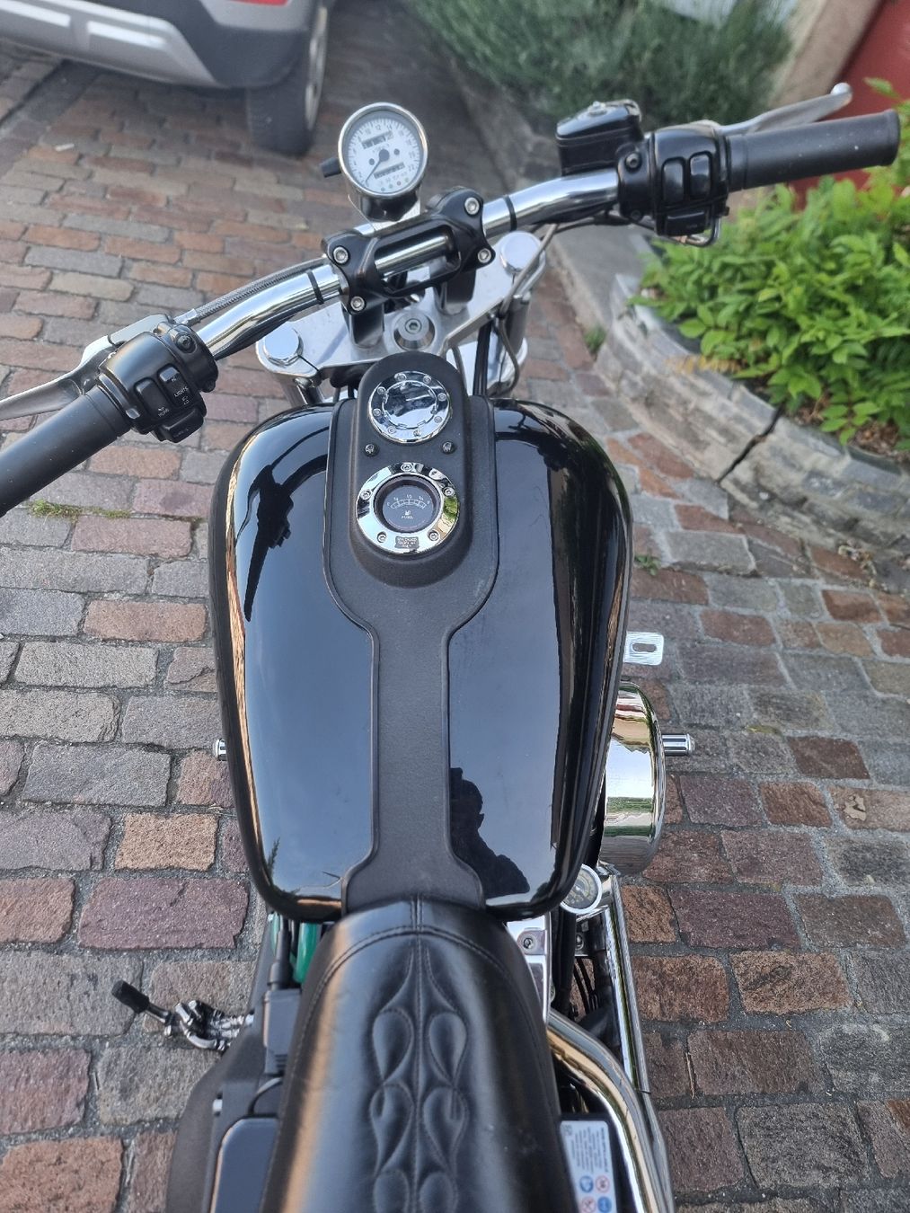 Harley-Davidson Chopper: Harley Davidson Dyna Street Racer / Dragster / Custom – Gebraucht aus Glattfelden von Gasoline_Family 2