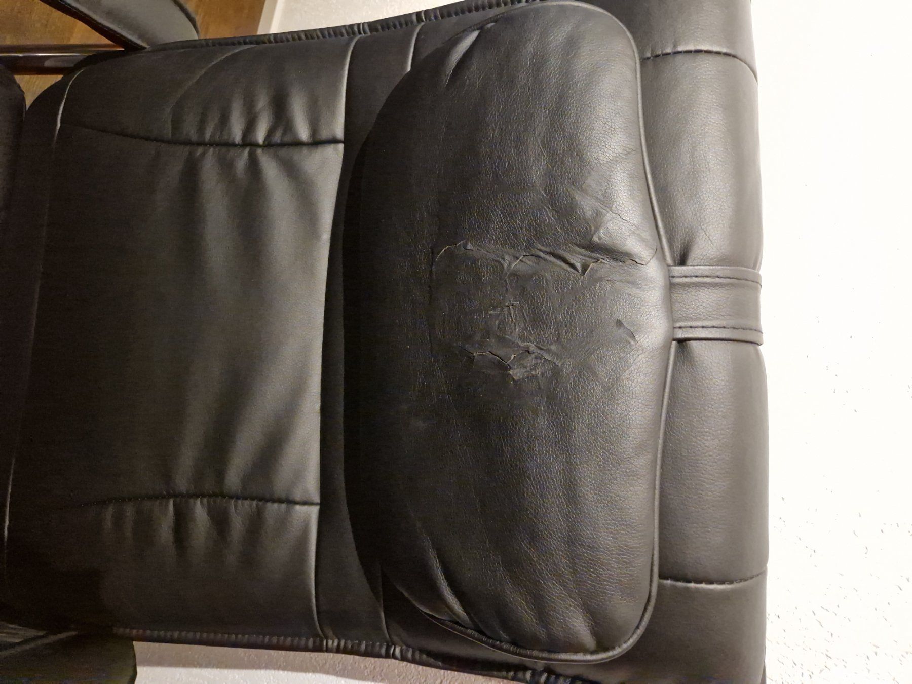 Poltrone: Sessel mit Hocker – Usato da Rothenburg venduto da Dabu03 2