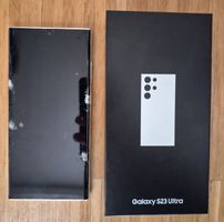 Samsung Galaxy S23 Ultra mit Displayschaden.