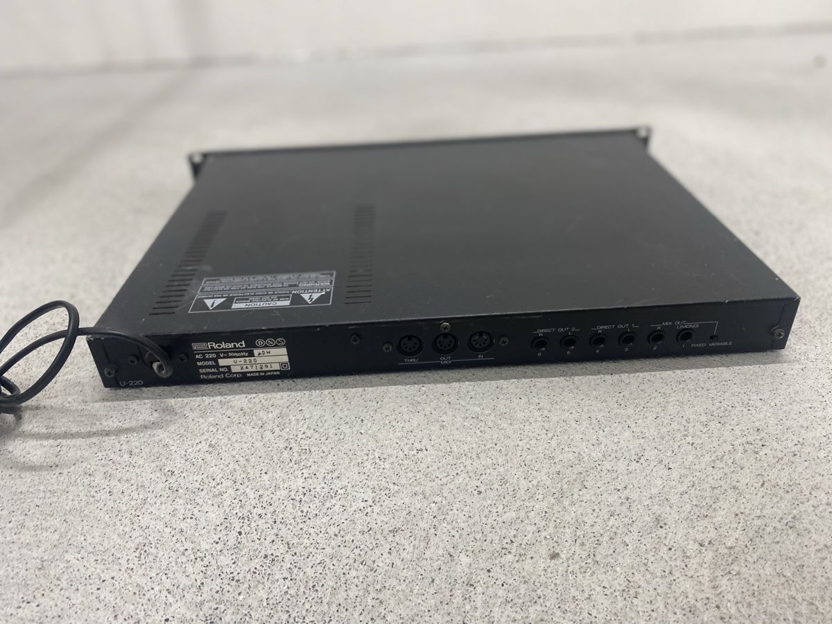 Strumenti musicali: Roland U-220 RS-PCM Sound Module - Vintage Rack Synth – Usato da Dübendorf venduto da ami_6zyy 1