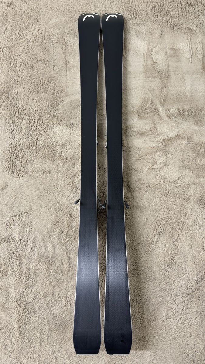 Head Skis: Head Chip Carving Ski mit Bindung schwarz gebraucht – D'occasion à Dietlikon par kickboxer_999 5
