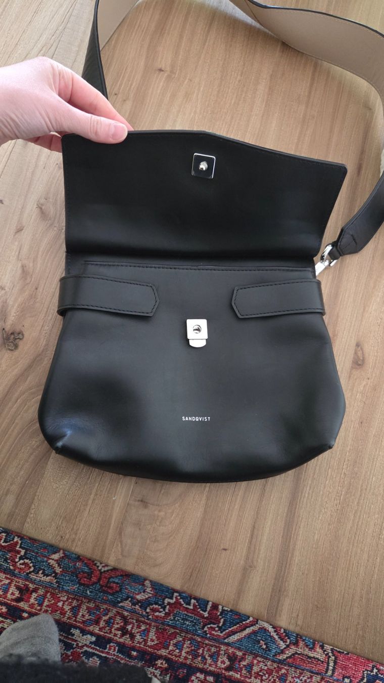 Taschen für Damen: Sandqvist Ledertasche klein – Neu und originalverpackt aus Bern von noelle21 1