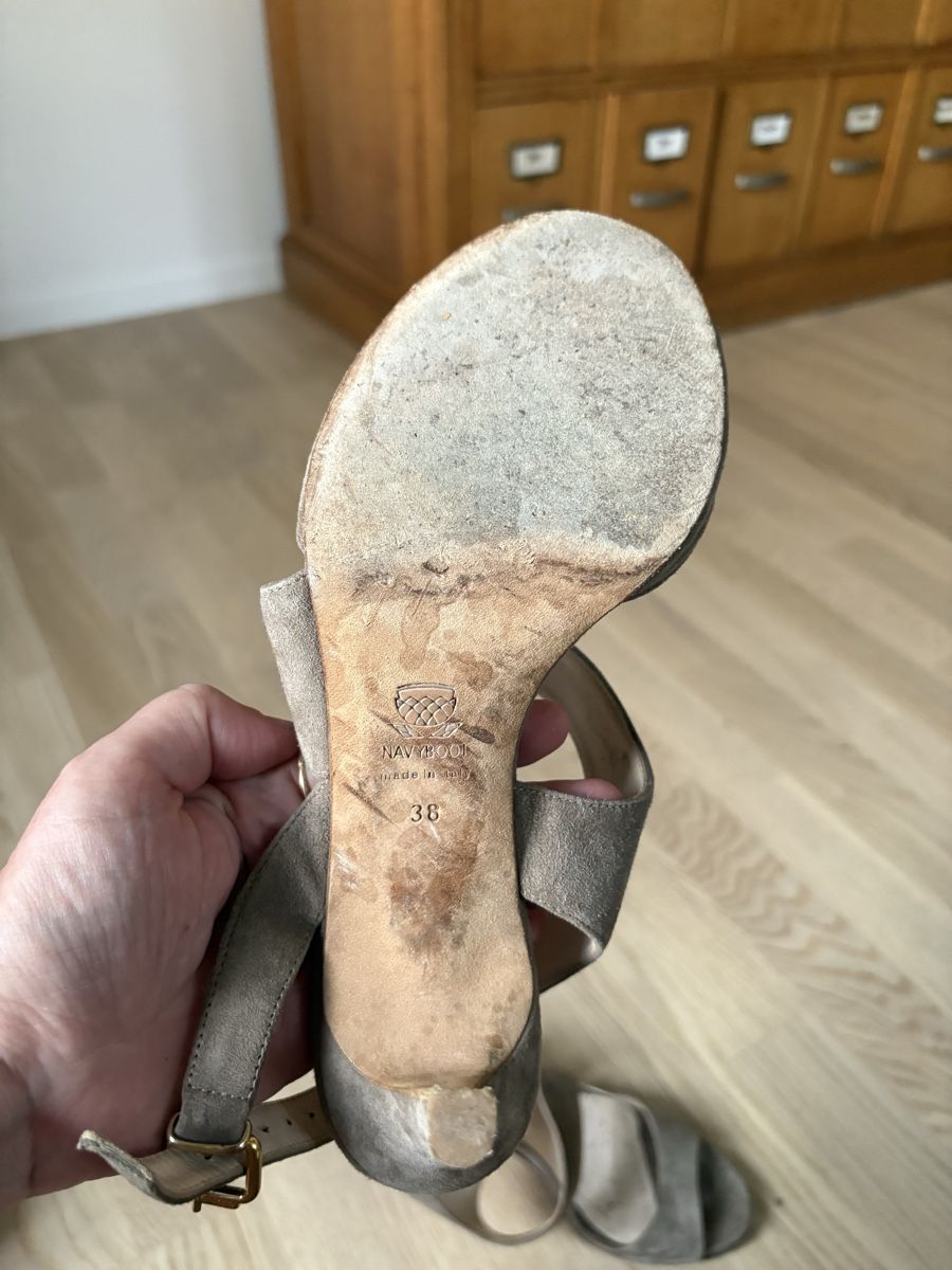 Navyboot Damenschuhe: Sandale von Navyboot, 38 – Gebraucht aus Zürich von Altnic 2