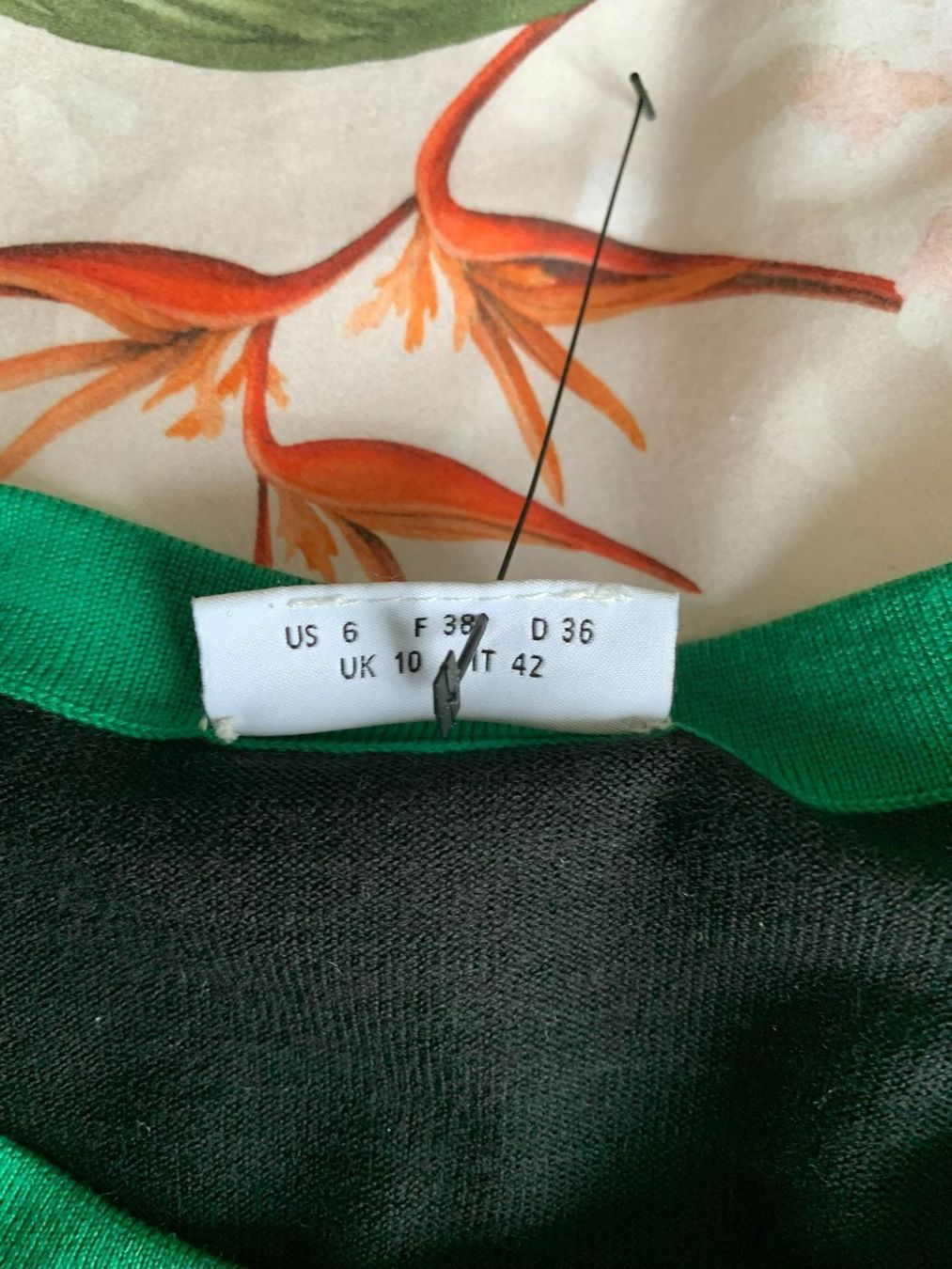 Akris Maglioni & Felpe: AKRIS: Neuer extravaganter Pullover, multicolor, 36 – Nuovo (secondo la descrizione) da Luzern venduto da designluzern 5