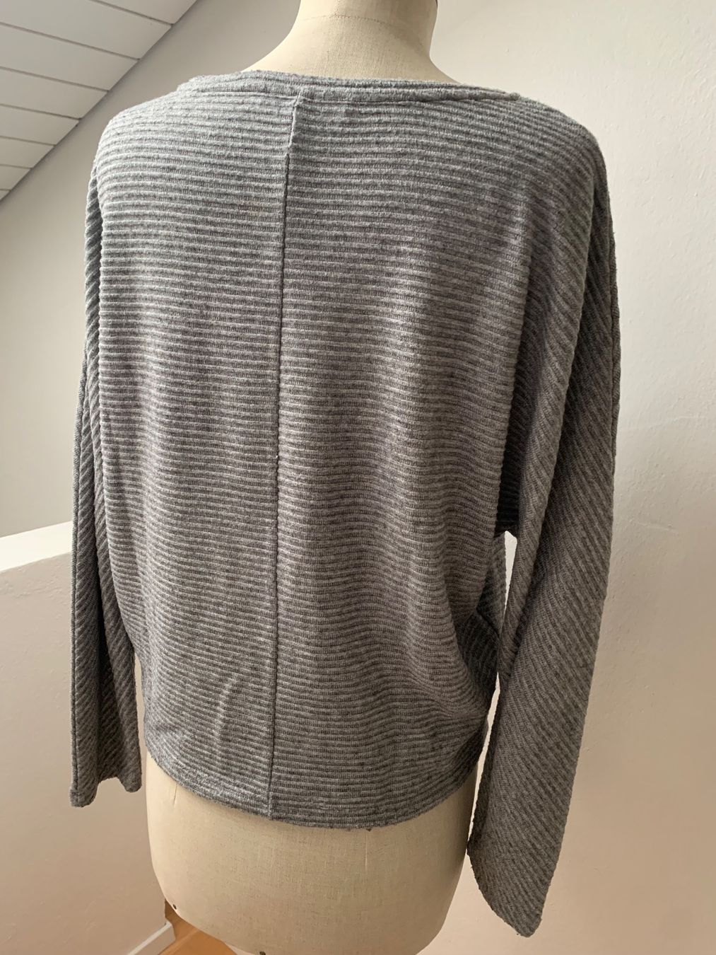 Someday Pullover & Sweatshirts: Someday Pullover – Gebraucht aus Ennetbaden von usemiste 1