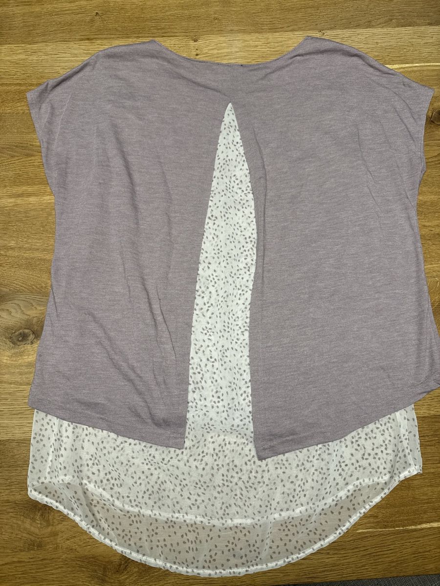 T-shirt: T-Shirt Bluse Gr. 40 – Usato da Rohr b. Olten venduto da -FaLu- 1