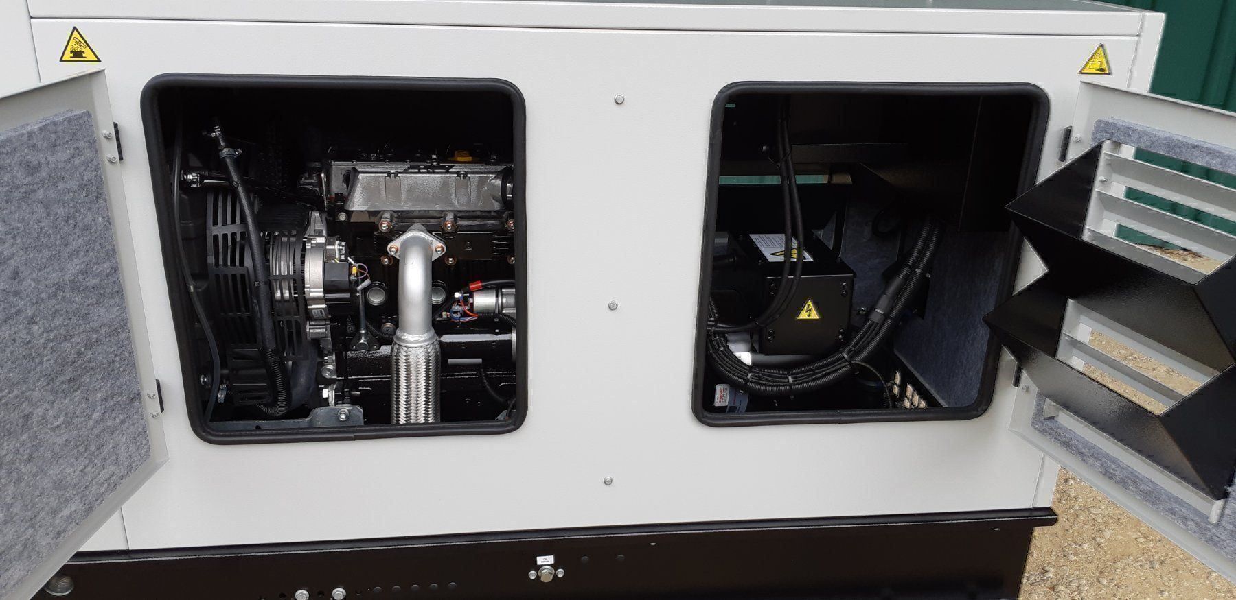 Generatori di corrente: 20kVA Notstromgenerator, Stromgenerator, Generator, Geni – Nuovo e nell'imballaggio originale da Kienberg venduto da UNIRESPO-GmbH 2