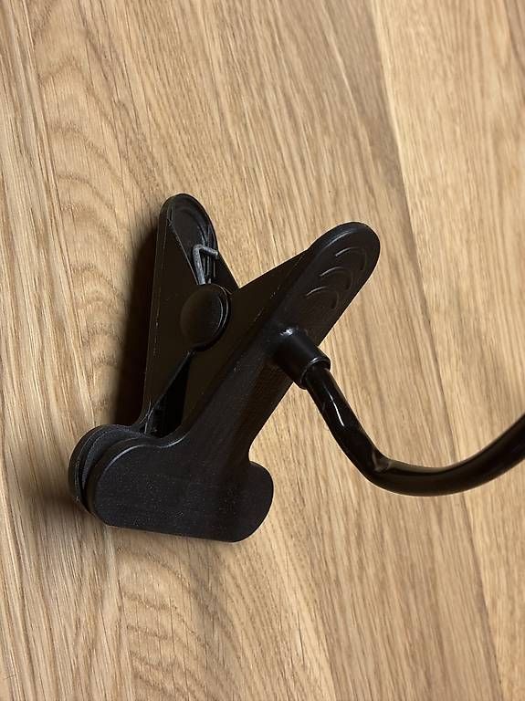 Staffe: Handyhalter mit flexiblem Arm – Usato da Ipsach venduto da Cedritschy 1