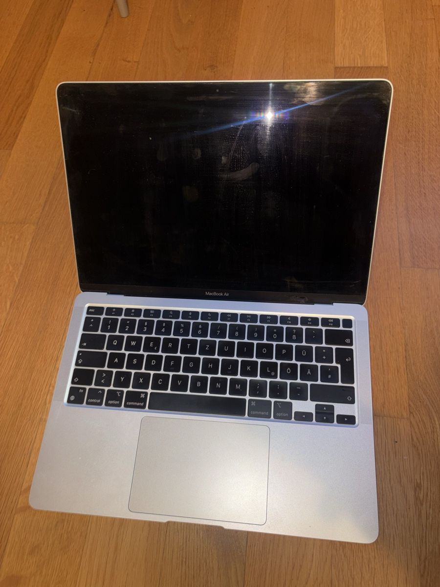 Apple Notebooks: MacBook Air 2020 M1 Chip  – Gebraucht aus Zürich von kat_b8qs