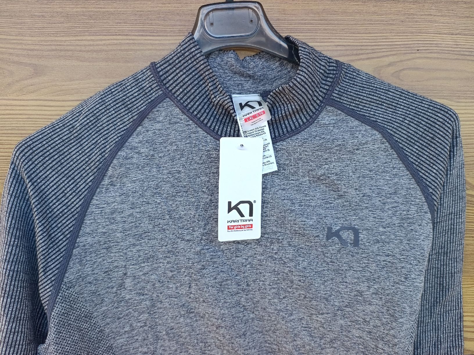 Autres dessous: Technical base layer Luftig Kari Traa L / XL pour running – Neuf avec emballage d'origine à Genève par Brachiopode 1