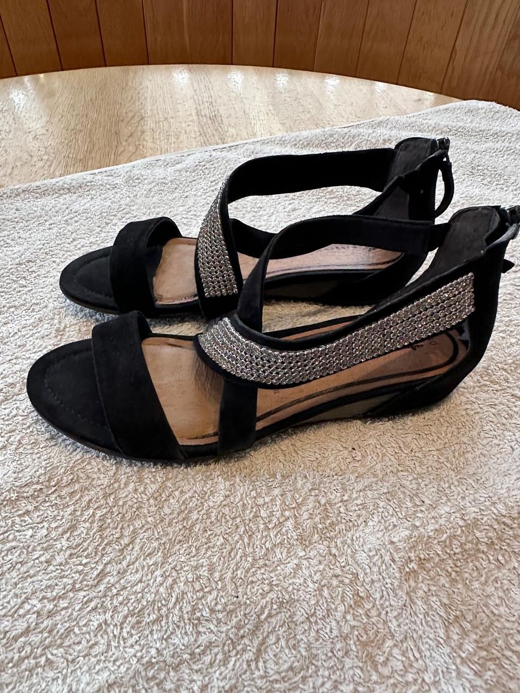 Tamaris Damenschuhe: Chaussures – Neu (gemäss Beschreibung) aus Courtaman von Jardin1 4
