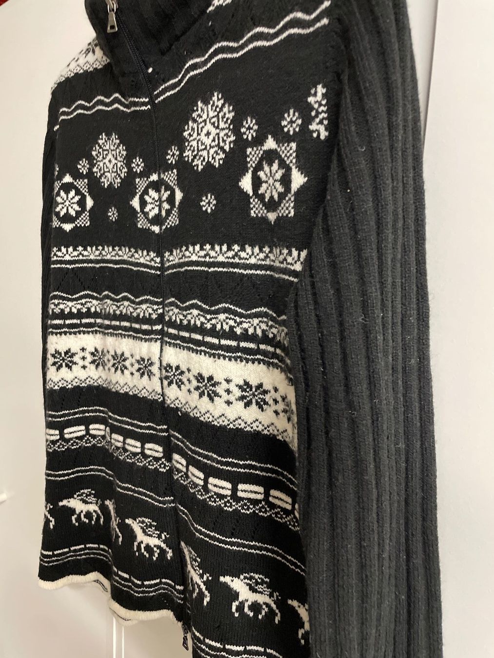 Giacche: PUBLIC Norweger Strickjäckchen Gr. 42 – Usato da Frasnacht venduto da GracyStore 1