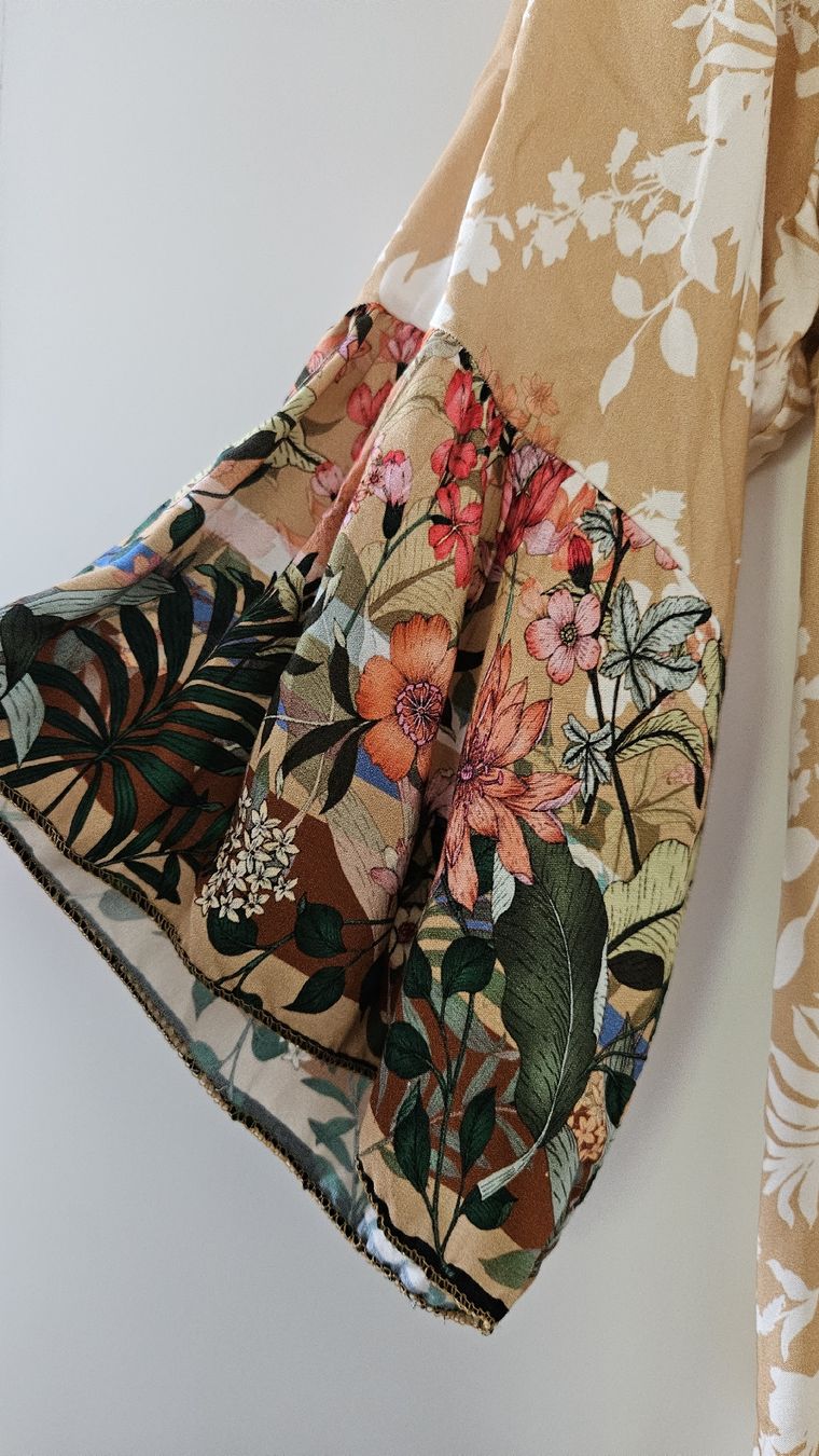 Kleider: Blumiges Sommerkleid – Neu (gemäss Beschreibung) aus Hettlingen von Leaena279 4