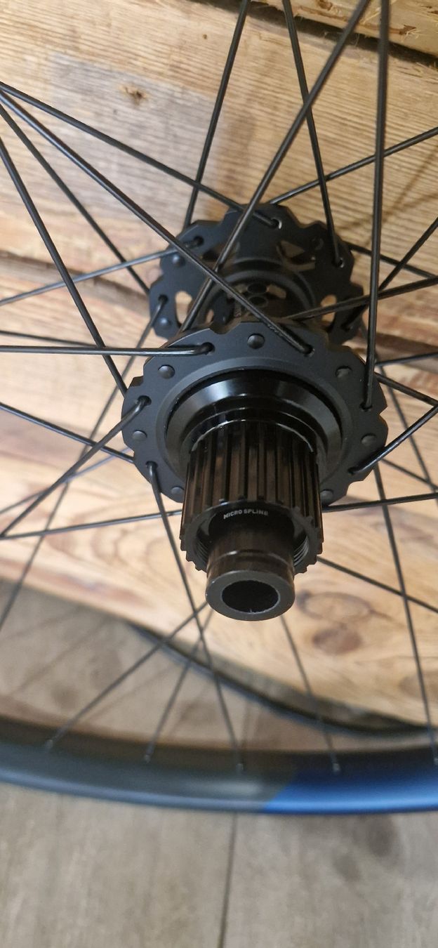 Ersatzteile: Rear wheel Oquo MC32LTD 29" Carbon NEW – Neu (gemäss Beschreibung) aus La Roche FR von Local_Bikeshop 4
