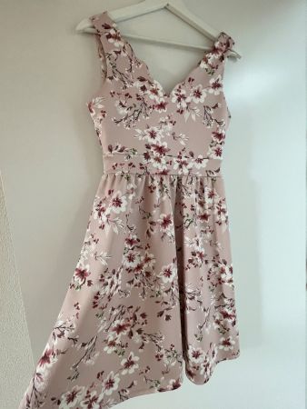 Sommerkleid rosa geblümt, Grösse S