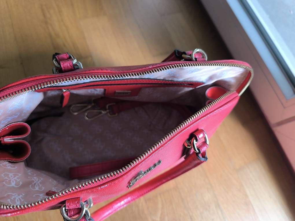 Borse da donna: Rote Guess Handtasche – Usato da Ipsach venduto da Rogado 1