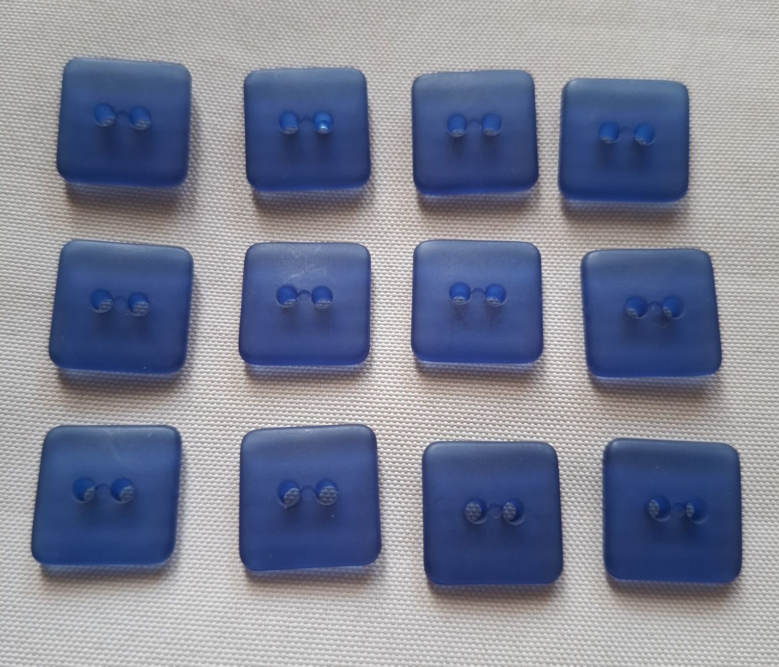 Bottoni: 12 x blaue Knöpfe, 15 mm. – Nuovo (secondo la descrizione) da Dietikon venduto da Hirschkopf 2