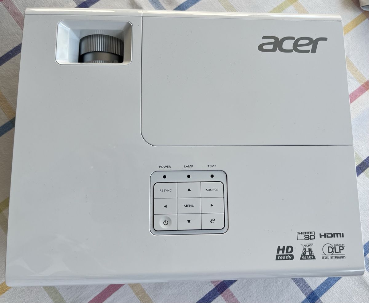 Acer Proiettori: ACER Beamer – Usato da Kreuzlingen venduto da Yvonne-Erika 1
