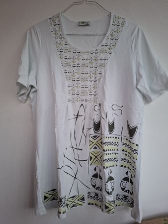 Sommerliches Shirt von No Secret, Grösse 42,