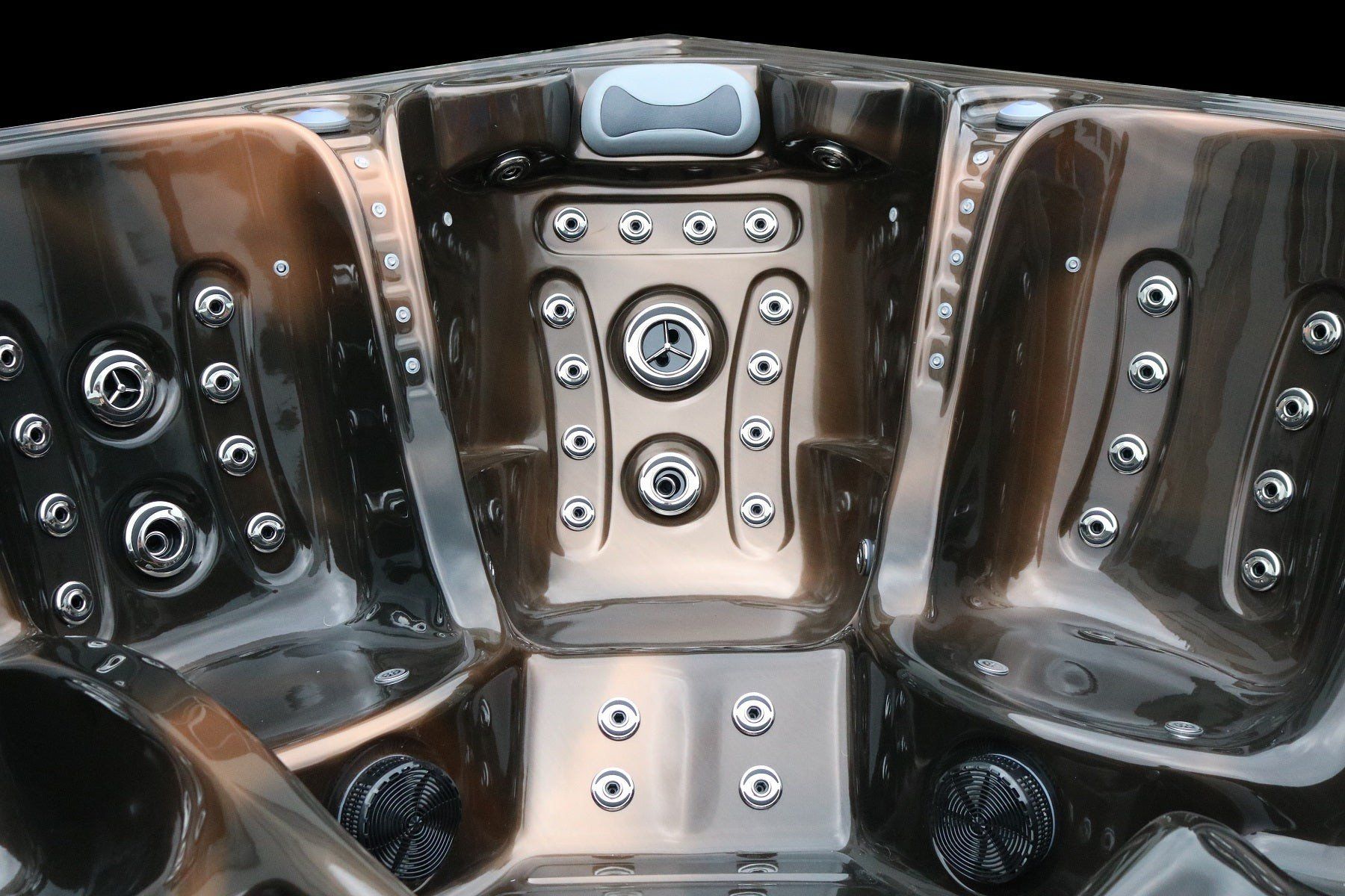 Bains à remous: Whirlpool Titanium Goldbrown - Fabrikneu, Acrylschaden – Défectueux à Würenlingen par SpaSolutions 7