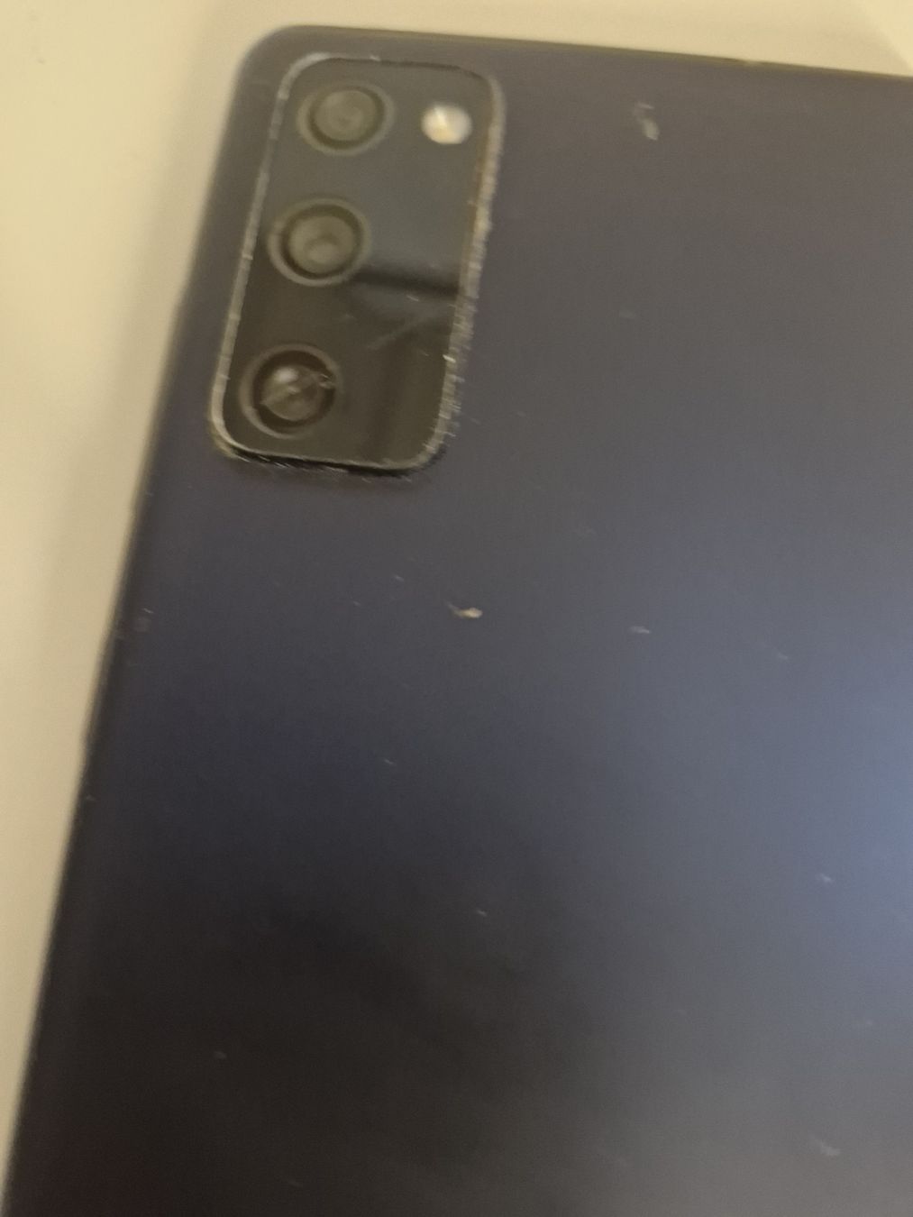 Samsung Telefoni cellulari / Smartphones: Samsung S20FE 128GB – Usato da Stadel venduto da Dominic_8174 2