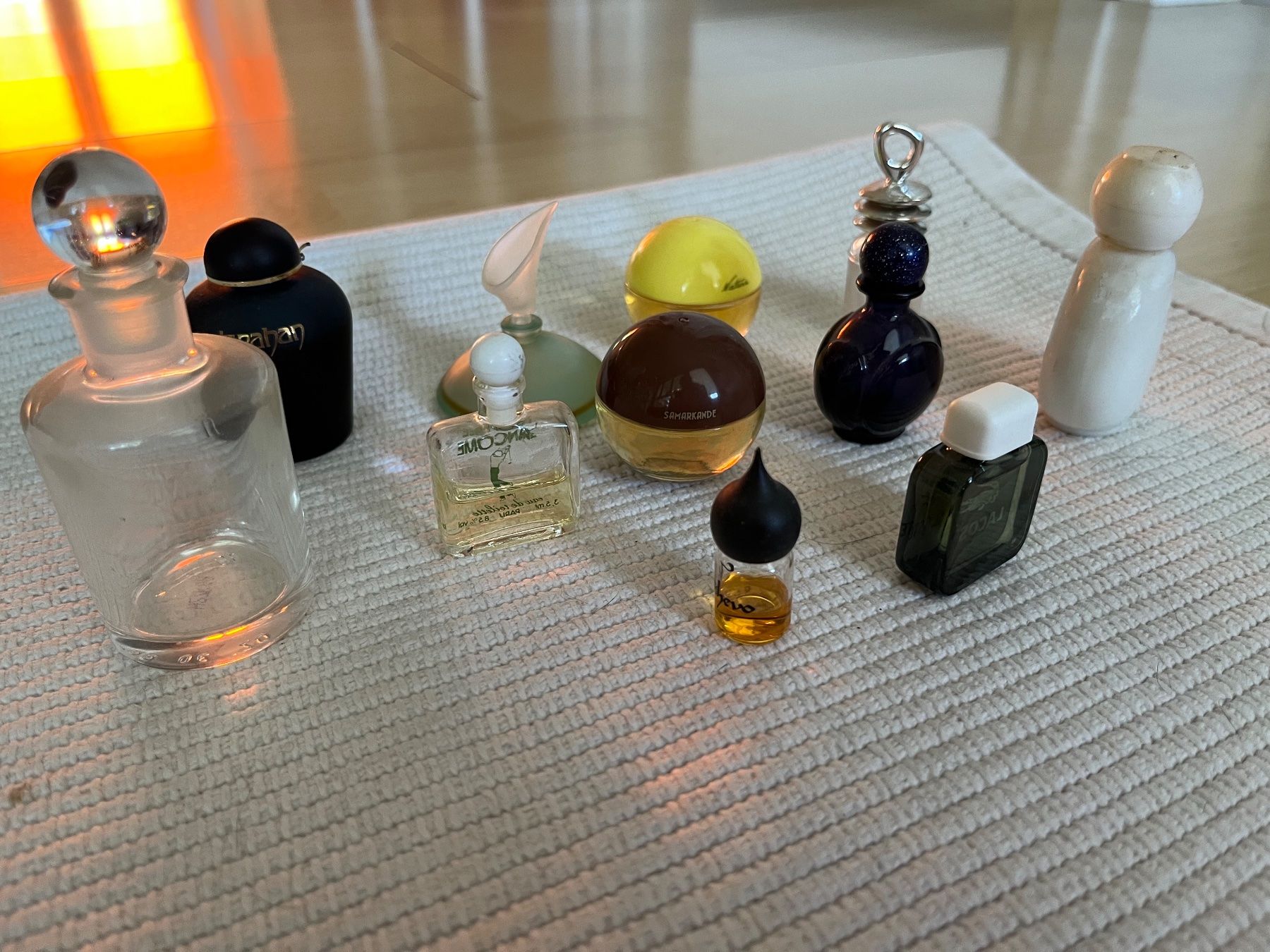 Flaconi: 18 Parfum Miniaturen – Usato da Zürich venduto da Gurkis 4