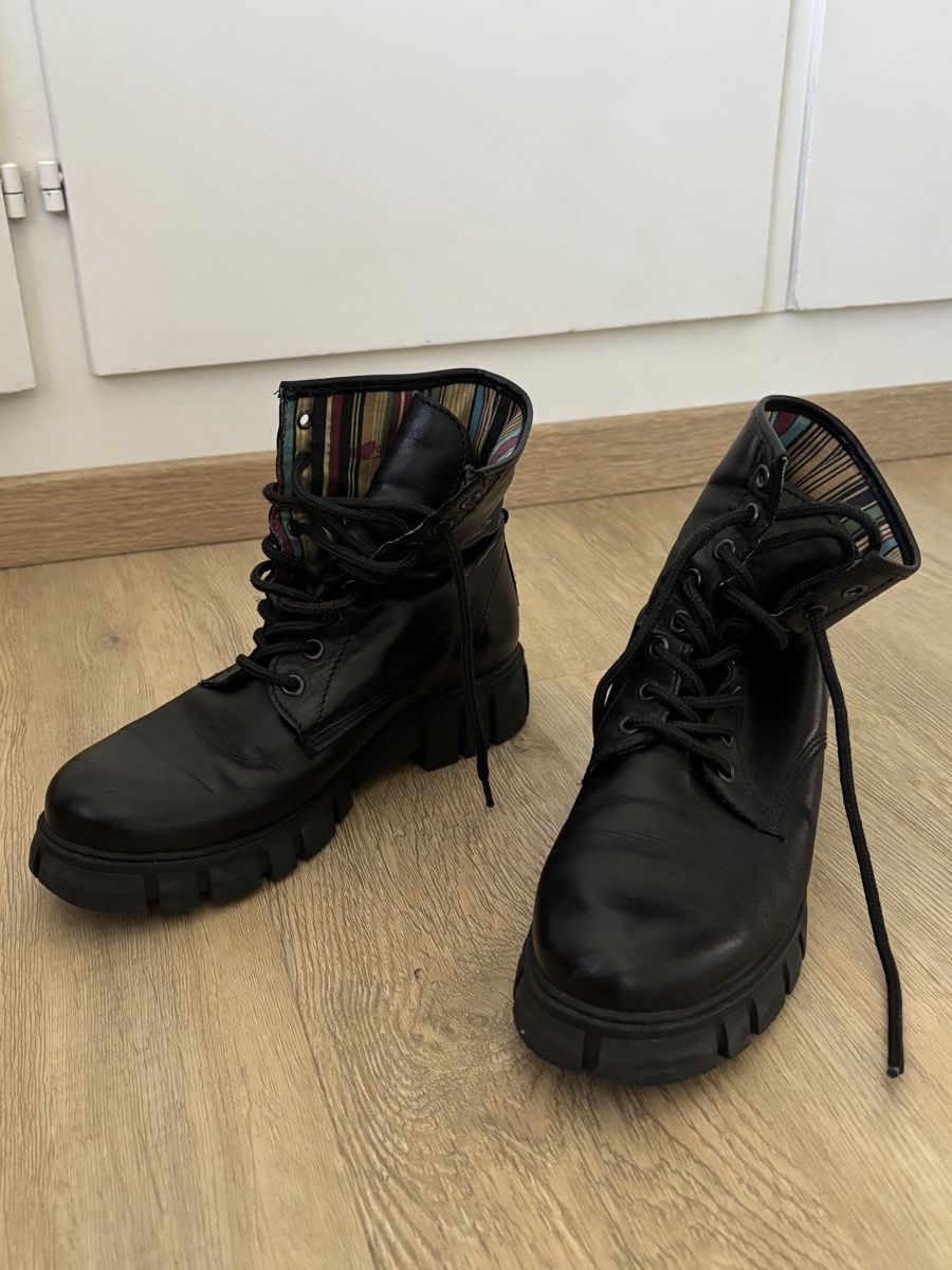 Chaussures femmes: Schnürstiefelette Felmini Gr 37 – Neuf (Voir description) à Männedorf par Topolina87 1
