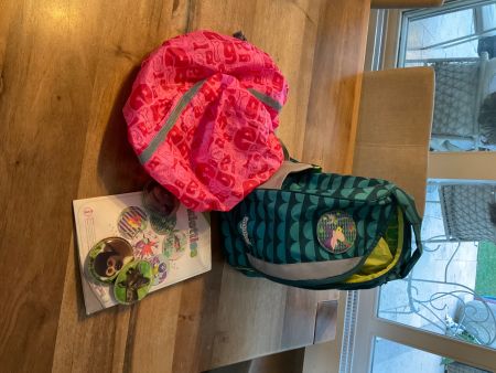 Schulsack mit zwei Etui