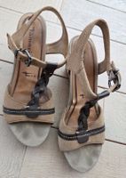 Tamaris Sandalen, Gr. 37, beige, Keilabsatz