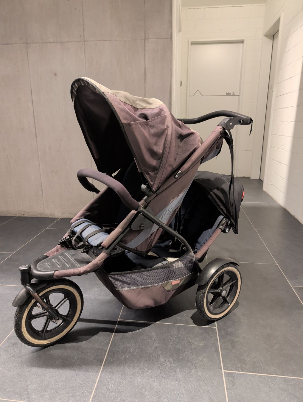 Phil & Teds Carrozzine: Phil & Teds Geschwisterwagen  – Usato da Chur venduto da mwenk 1