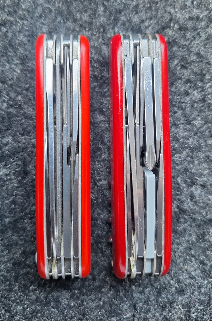 Victorinox Taschenmesser: 2 GROSSE VICTORINOX SACKMESSER  – Gebraucht aus Niederwangen BE von pfiff02 4