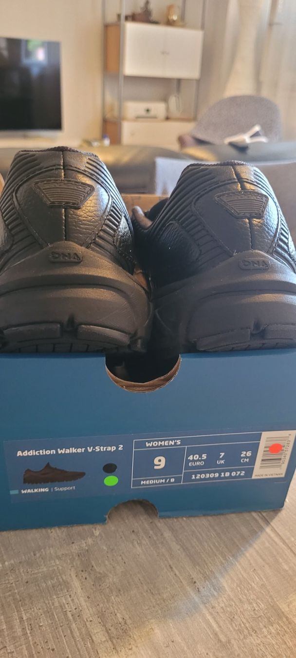 Brooks Scarpe da uomo: Brooks Addiction Walker V- Strap 2 neuves – Nuovo (secondo la descrizione) da Chéserex venduto da Bagounette 3