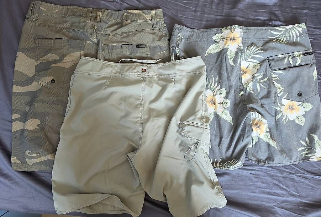 Quiksilver Costumi da bagno: 3x costumi Quicksilver-RipCurl (M) – Usato da Locarno venduto da ran_c5zb 1