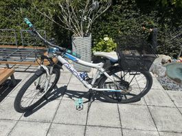 Ghost Mountainbike mit Korb und Schutzblechen gute Fahrtücht