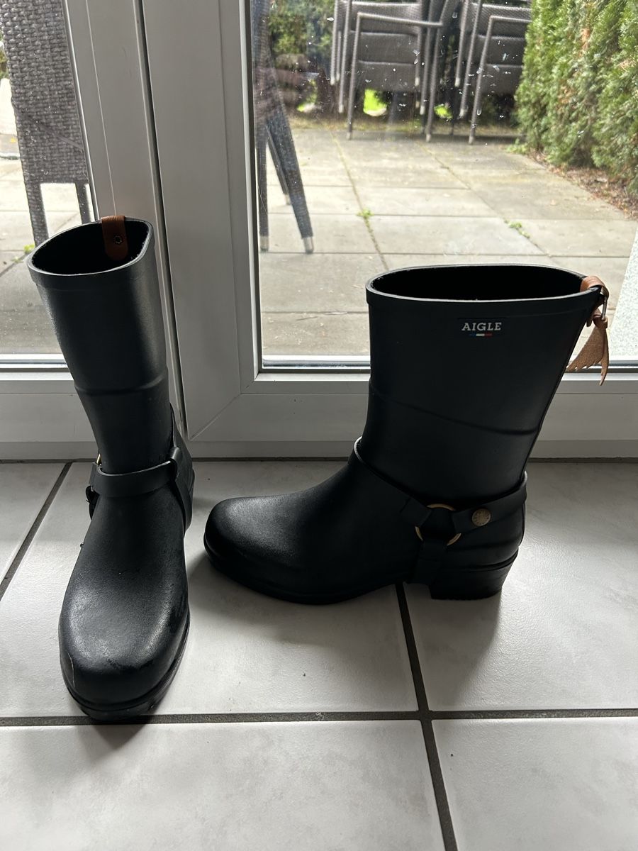 Scarpe da donna: Regenstiefel Aigle / Bottes de pluie Aigle – Usato da Malleray venduto da Keimy32 1