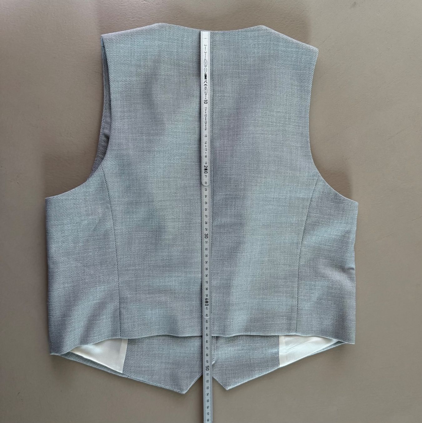 Zara Gilets: hellgraues ZARA Gilet 🩶 – D'occasion à zürich par vintage12 4