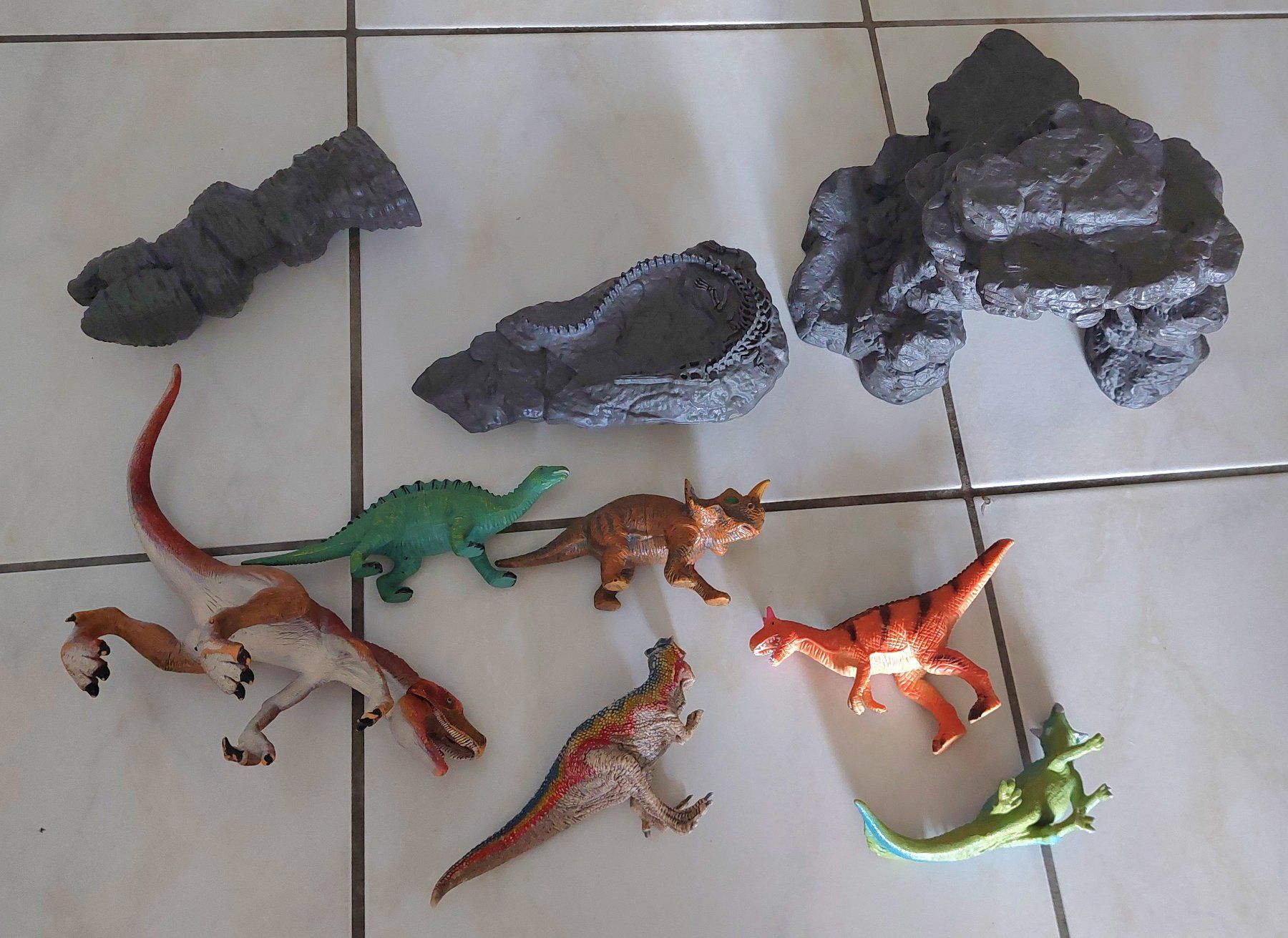 Giocattoli: Dinosaurier-set – Usato da münchenstein venduto da ewu_8lcz 1